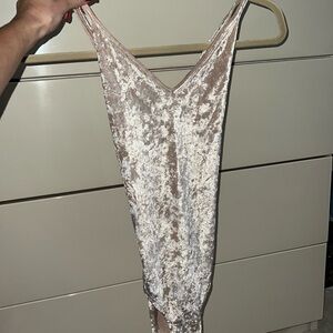 NEVER WORN!!! Soft tank-top bodysuit w/ open back
